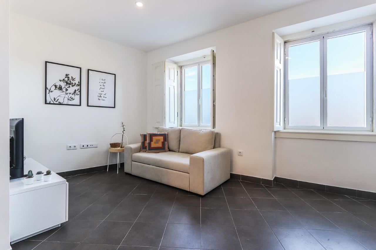 Vita Portucale ! Concept Apartment Campo Ourique Lisbon Exterior photo